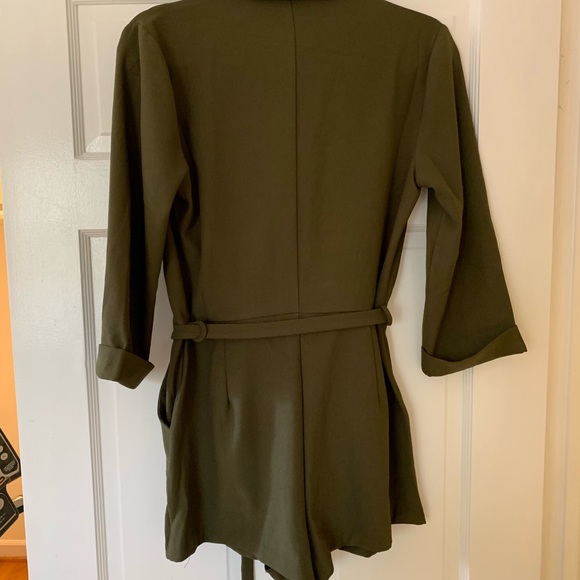 Romper - Picture 4 of 4